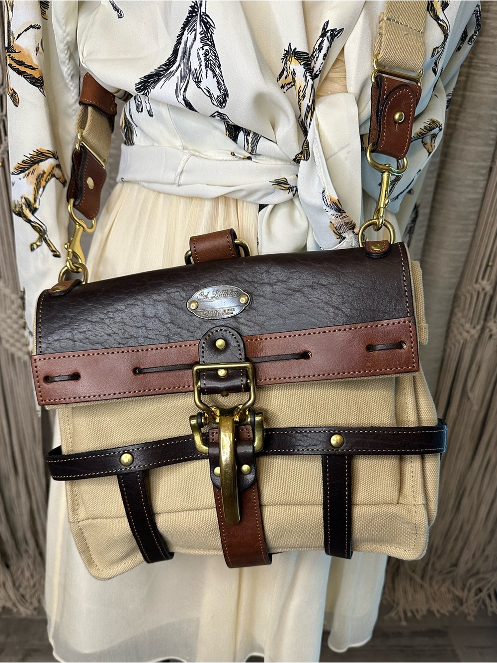 Col. Littleton No. 8 Canvas Buffalo Leather Heritage Bag $478 Retail